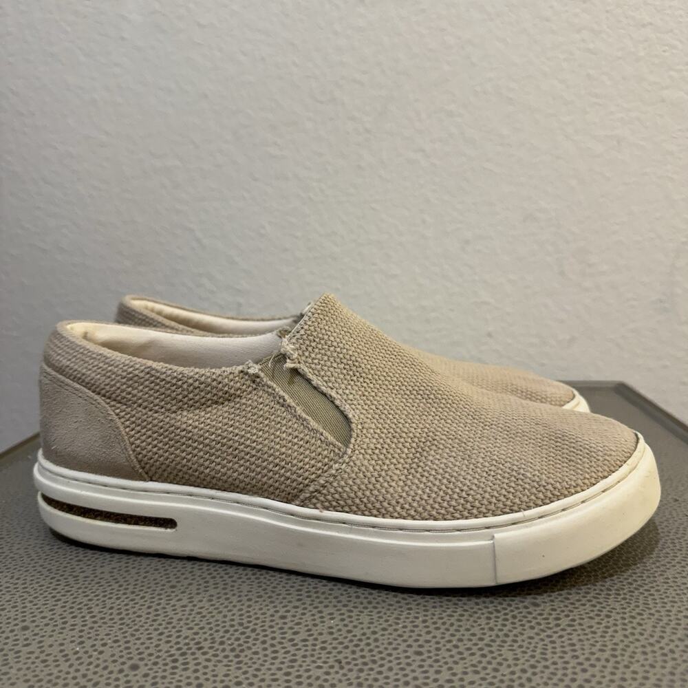 Birkenstock Oswego Canvas Suede Shoes Sandcastle SZ 38 / Women’s 7